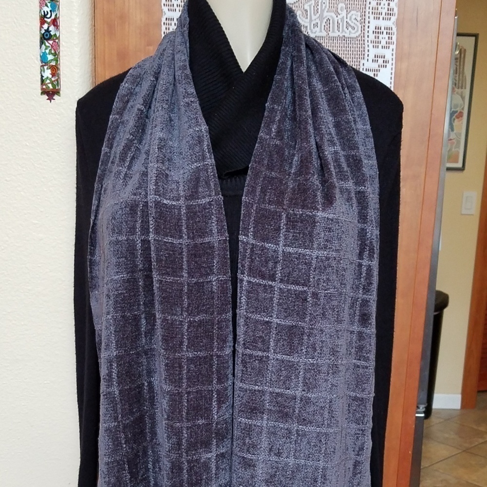 Silvery Gray Rayon Muffler/ Scarf